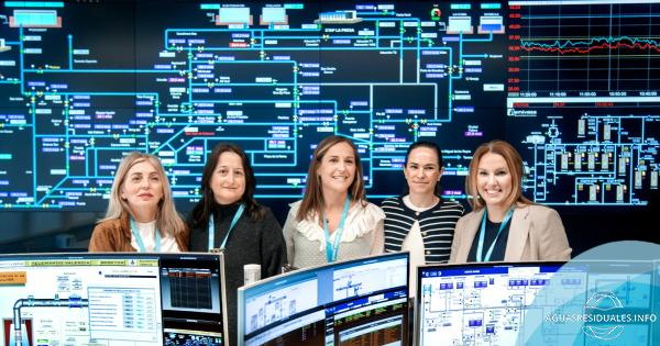 Mujeres del agua: 24 horas de vigilancia para que no falte ni una gota también el 8-M