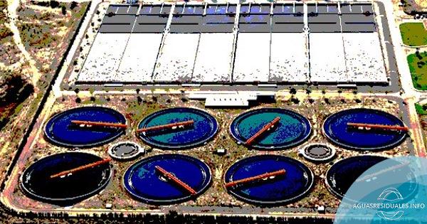 Estudio de contaminantes emergentes en depuradoras de aguas residuales urbanas